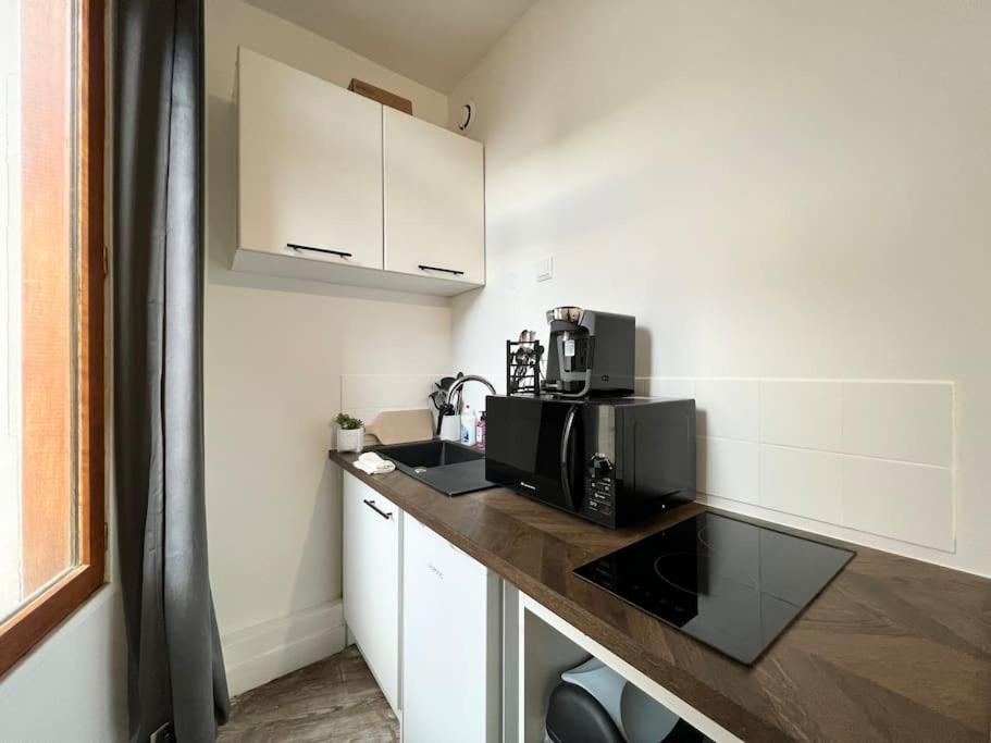 Le Petit Nid A 2 Min Gare / Centre Meulan Apartment Luaran gambar